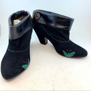 Gabriella Rocha Black Suede Fold Over Butterfly Booties Ankle Boots, size 8.5